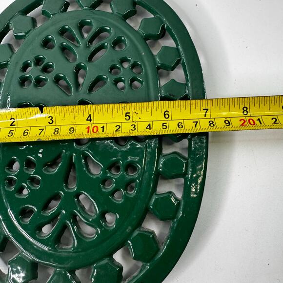 Vintage 9 Inch Cast Iron Trivet Green Oval Hanging Decorative China 1994 - Picture 2 of 5